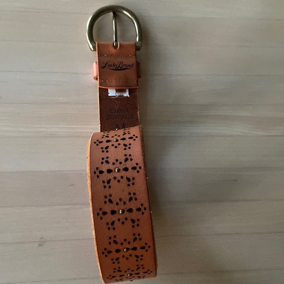 Lucky Brand Leather Belt - Picture 9 of 16